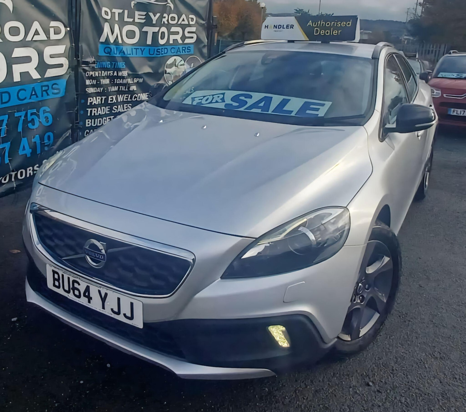Used Volvo V40 Cross Country 2014 for sale - 76371023: Photo 36