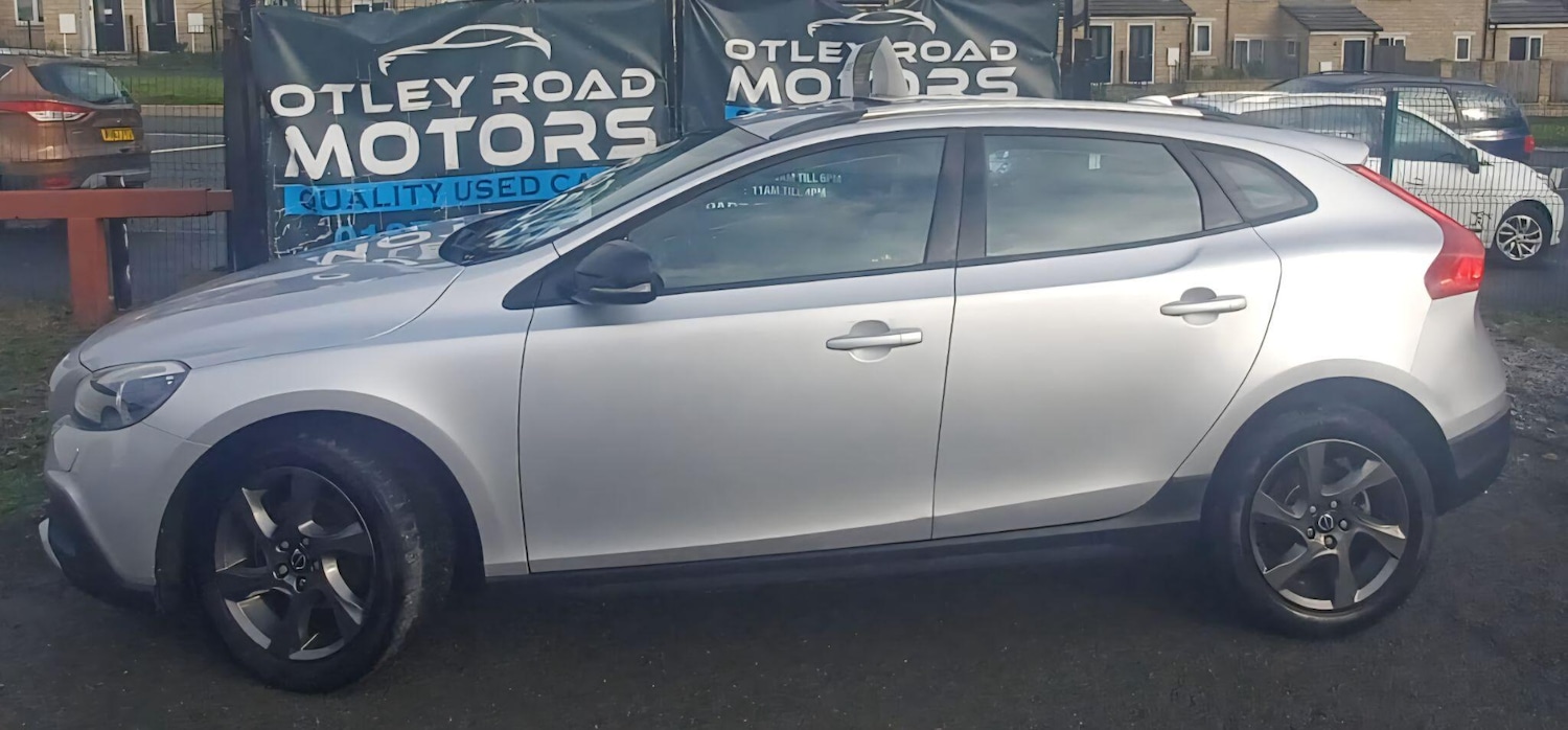 Used Volvo V40 Cross Country 2014 for sale - 76371023: Photo 48
