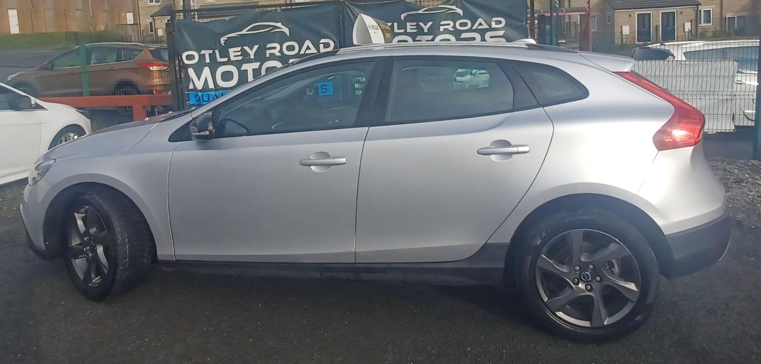 Used Volvo V40 Cross Country 2014 for sale - 76371023: Photo 55