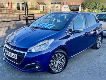 Used Peugeot 208 2016 for sale - 79441190: Photo