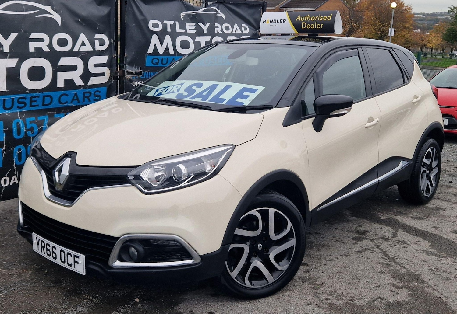 Used Renault Captur 2016 for sale - 76551051: Photo 1