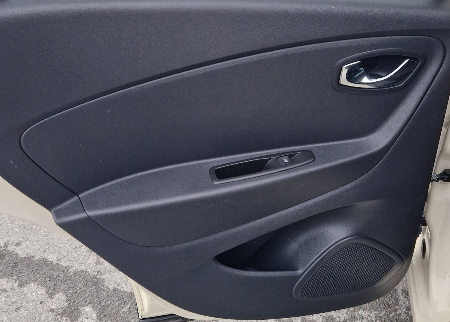 Used Renault Captur 2016 for sale - 76551051: Photo 15