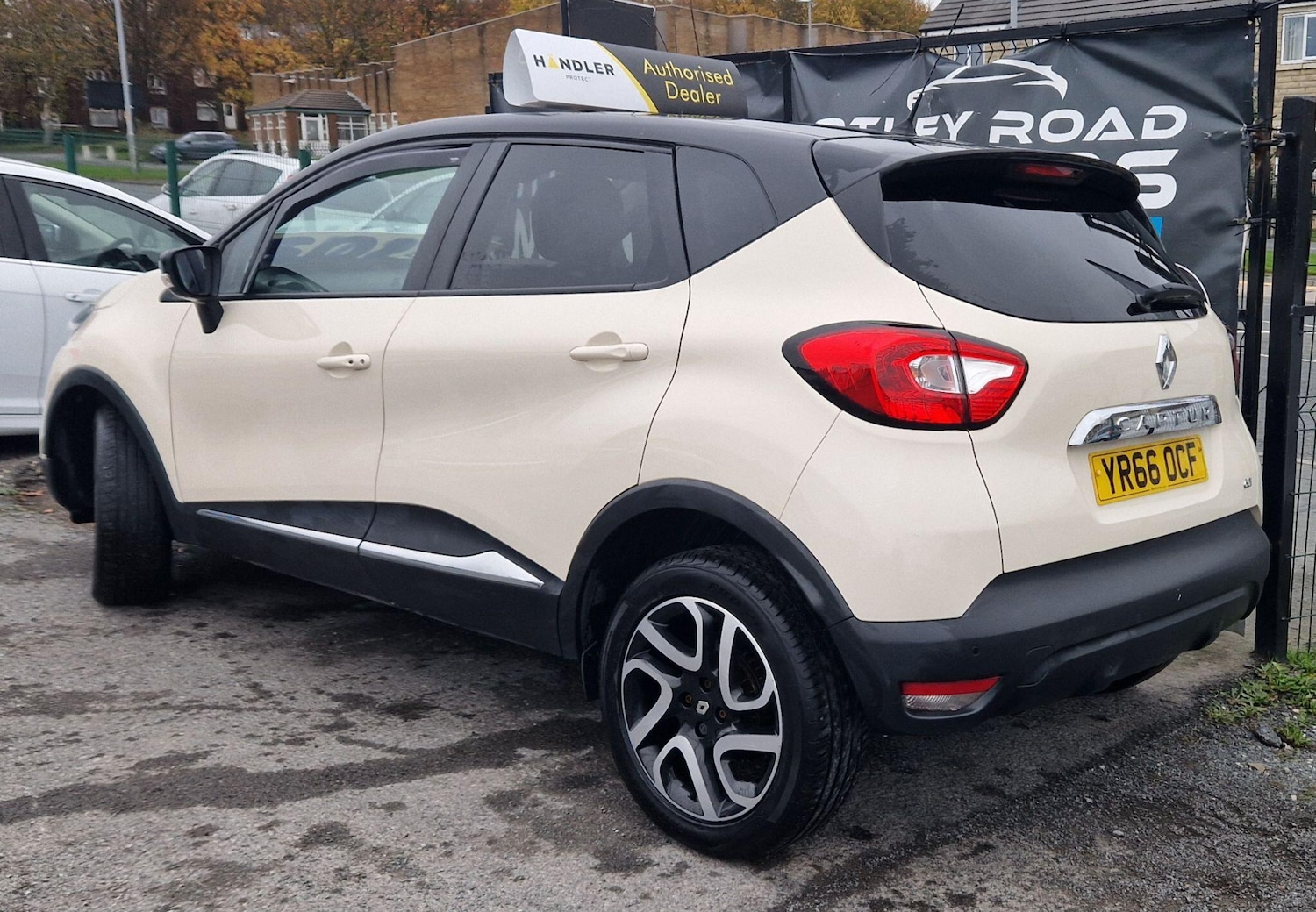Used Renault Captur 2016 for sale - 76551051: Photo 4