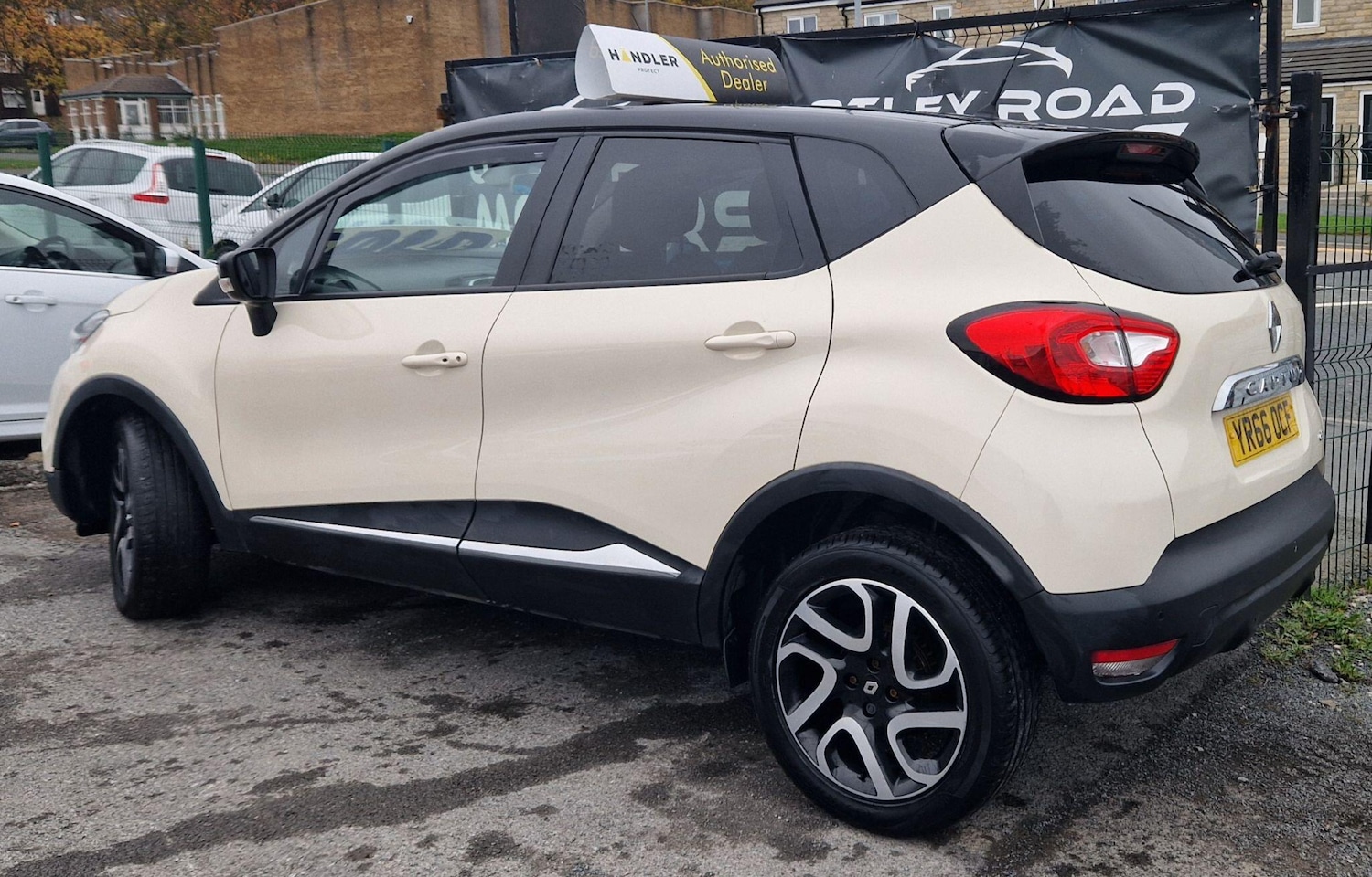 Used Renault Captur 2016 for sale - 76551051: Photo 43