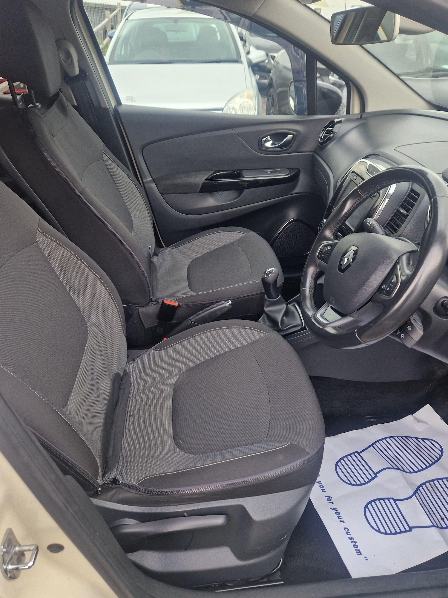 Used Renault Captur 2016 for sale - 76551051: Photo 6