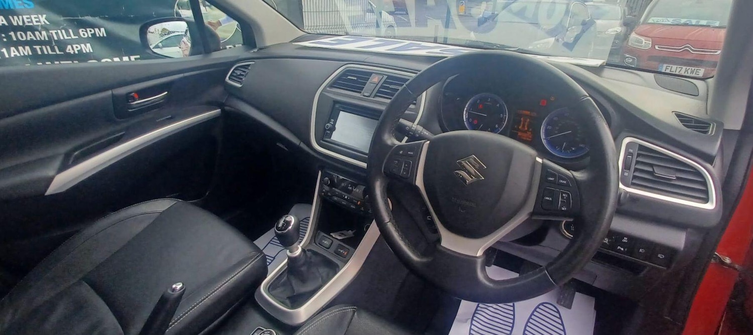 Used Suzuki SX4 S-Cross 2013 for sale - 76377843: Photo 2