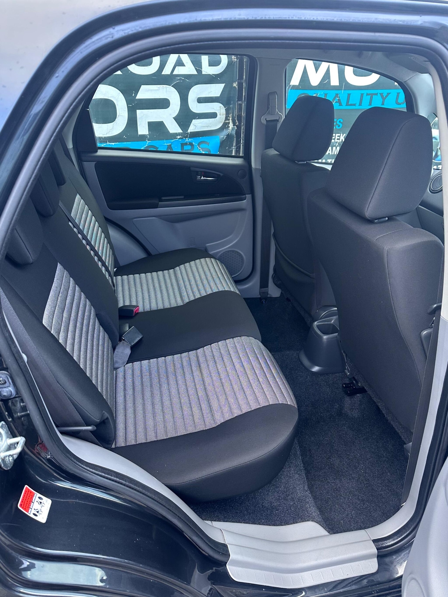 Used Suzuki SX4 2011 for sale - 77314575: Photo 24