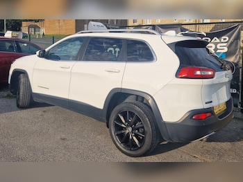 Used Jeep Cherokee 2016 for sale - 75634266: Photo