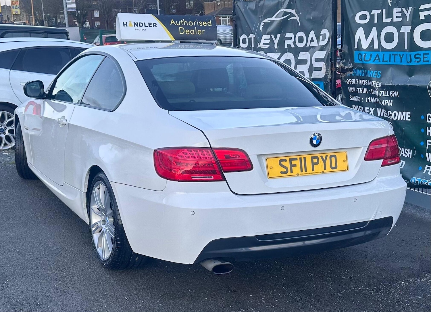 Used BMW 3 Series 2011 for sale - 77190905: Photo 2