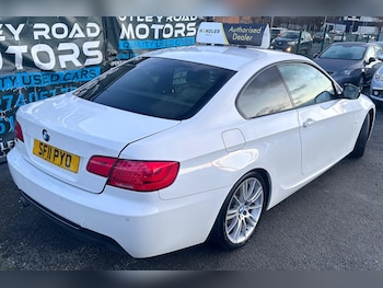 Used BMW 3 Series 2011 for sale - 77190905: Photo