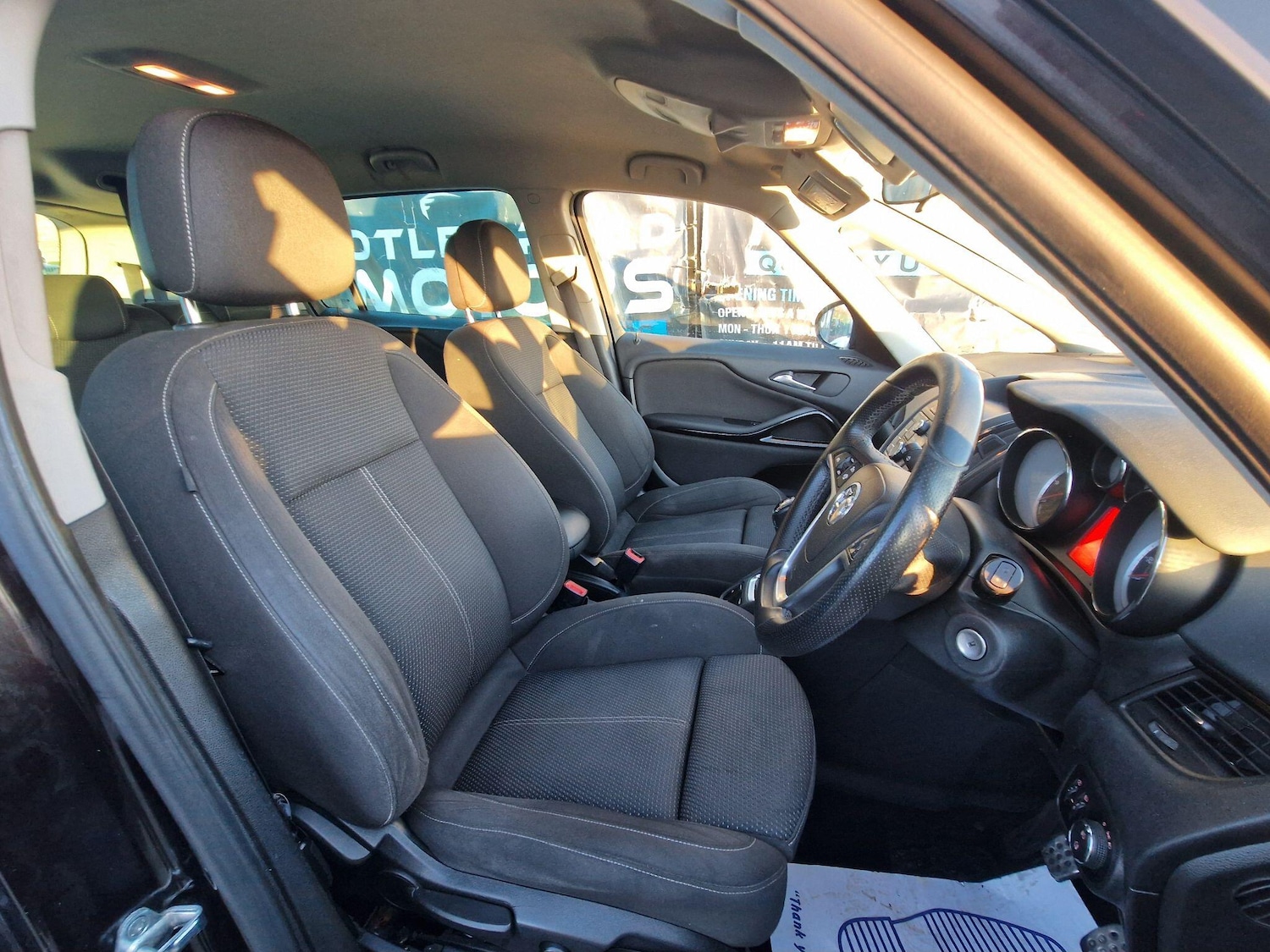 Used Vauxhall Zafira Tourer 2014 for sale - 76644879: Photo 15