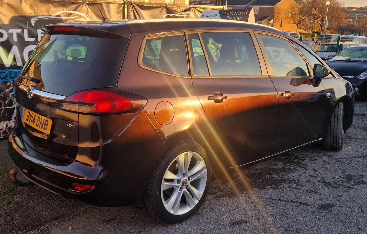 Used Vauxhall Zafira Tourer 2014 for sale - 76644879: Photo 5