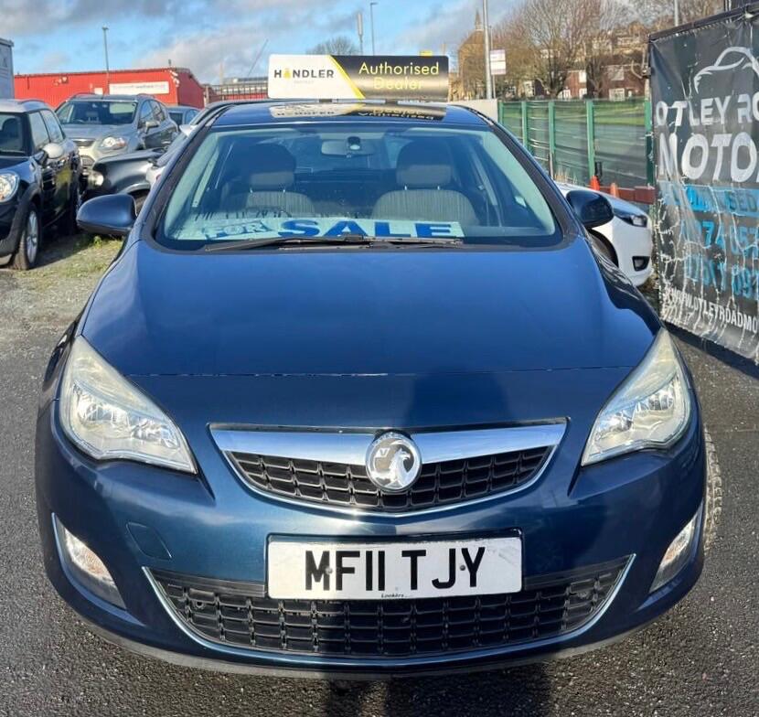Used Vauxhall Astra 2011 for sale - 76952871: Photo 15