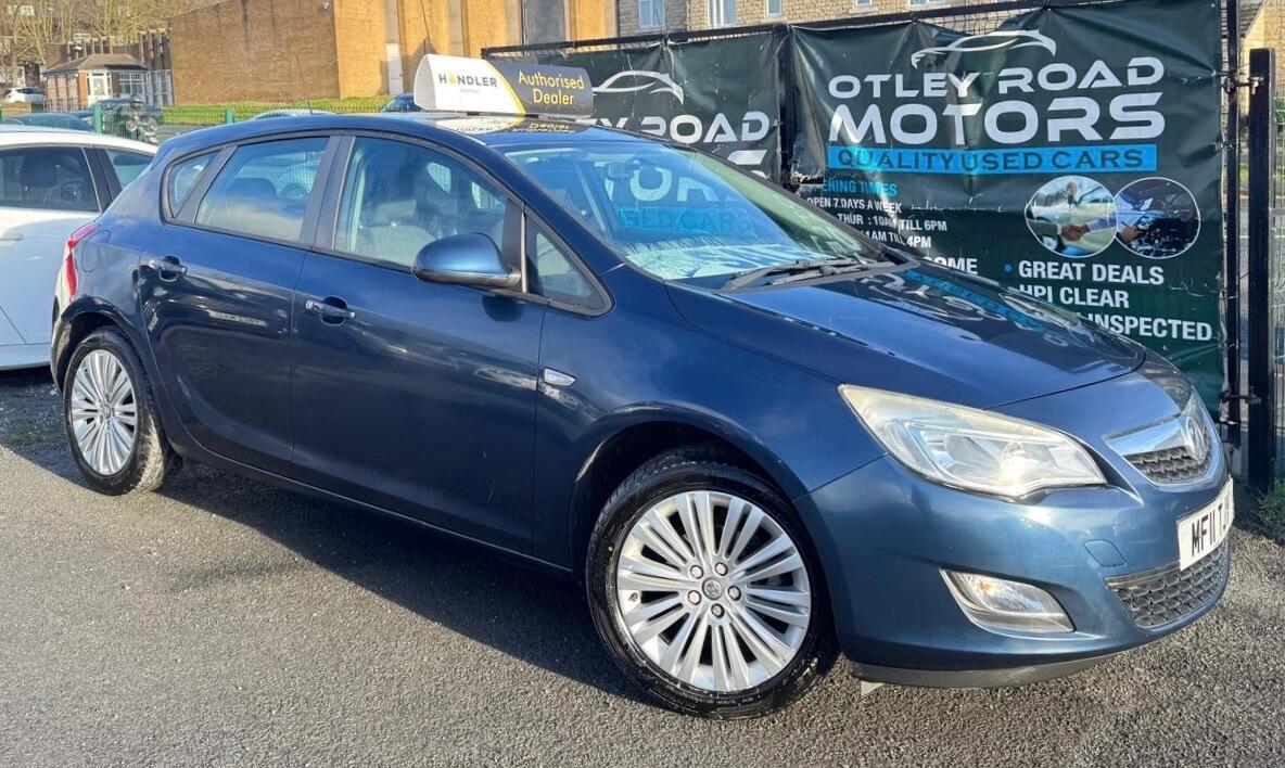 Used Vauxhall Astra 2011 for sale - 76952871: Photo 17