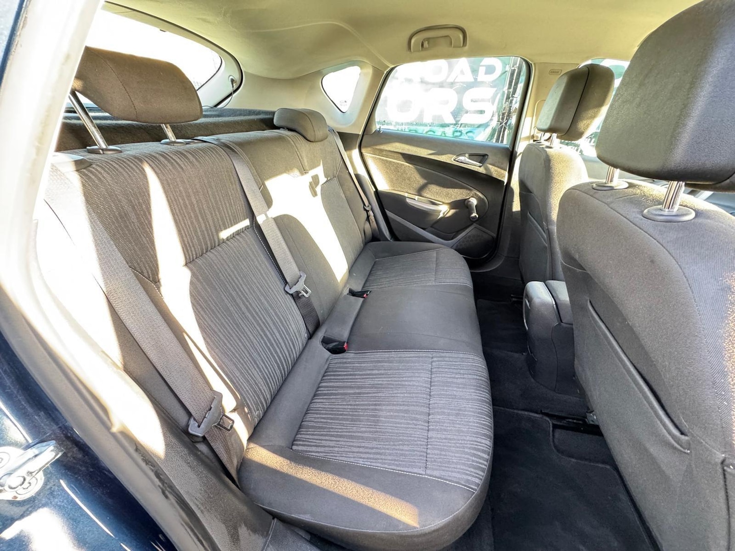 Used Vauxhall Astra 2011 for sale - 76952871: Photo 27