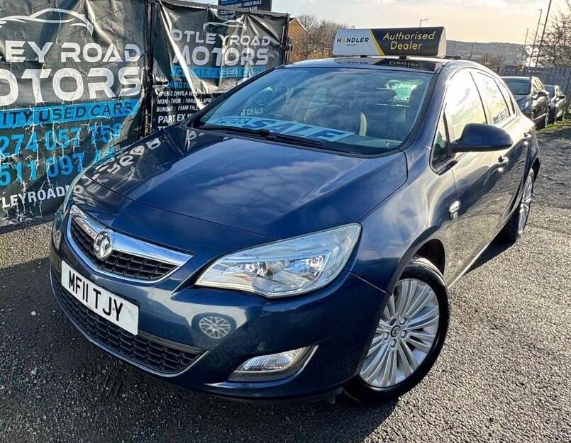 Used Vauxhall Astra 2011 for sale - 76952871: Photo 29