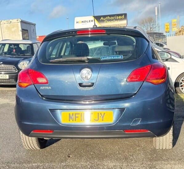 Used Vauxhall Astra 2011 for sale - 76952871: Photo 37