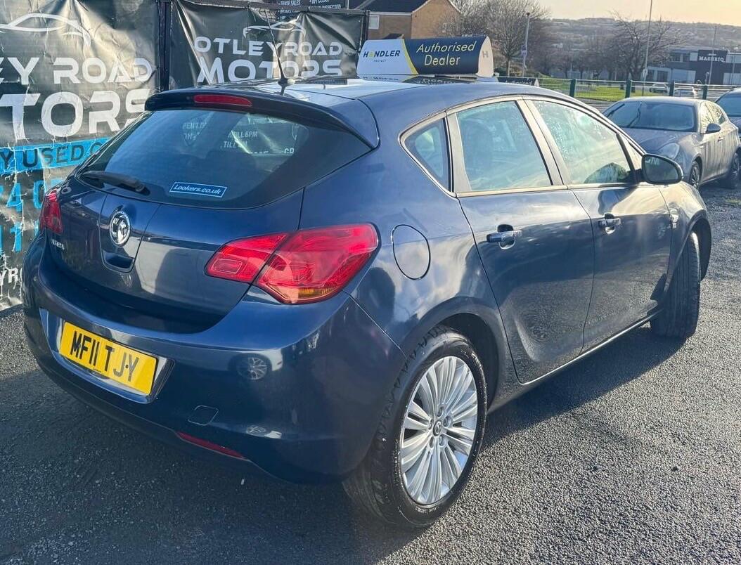 Used Vauxhall Astra 2011 for sale - 76952871: Photo 5