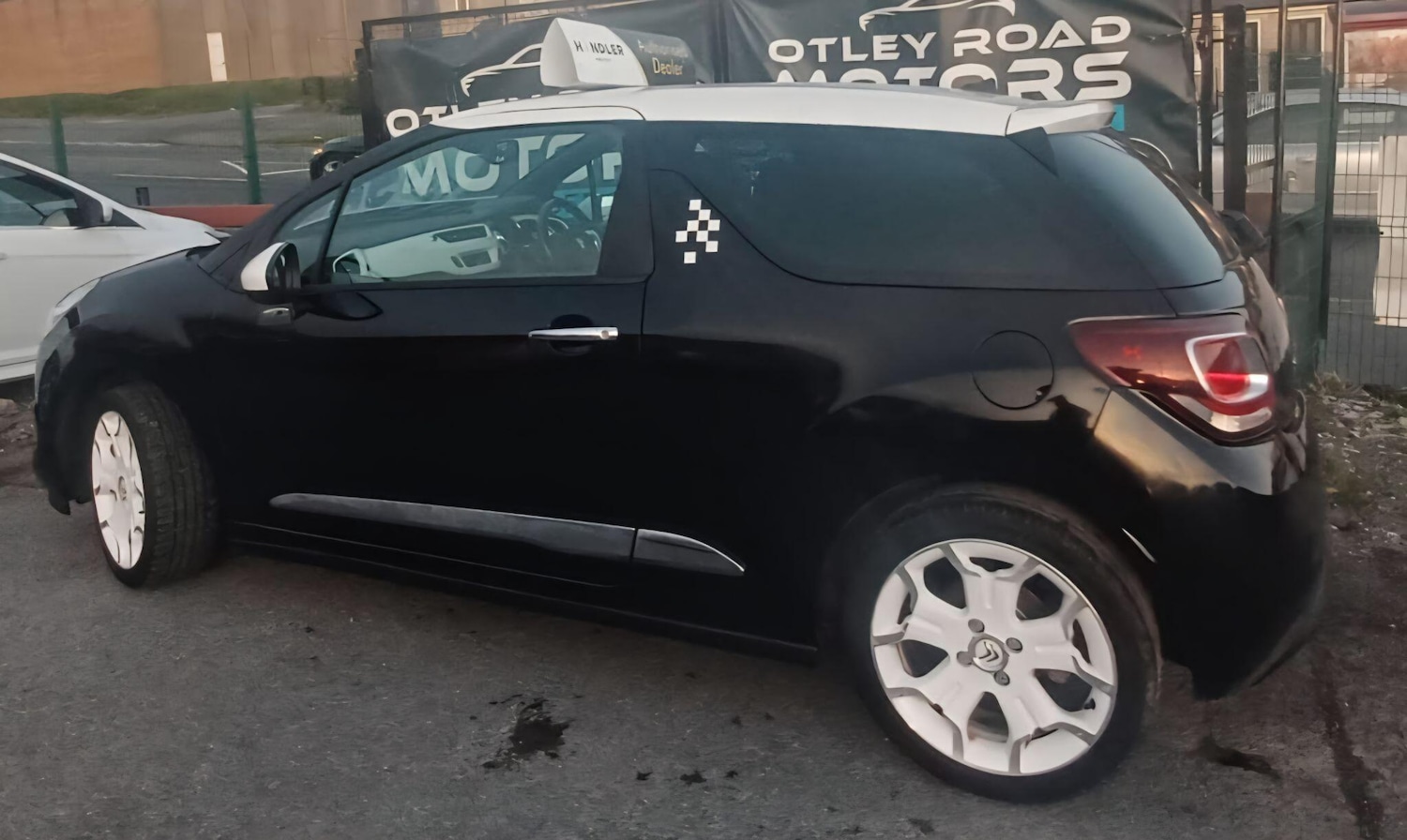 Used Citroen DS3 2015 for sale - 76377467: Photo 52