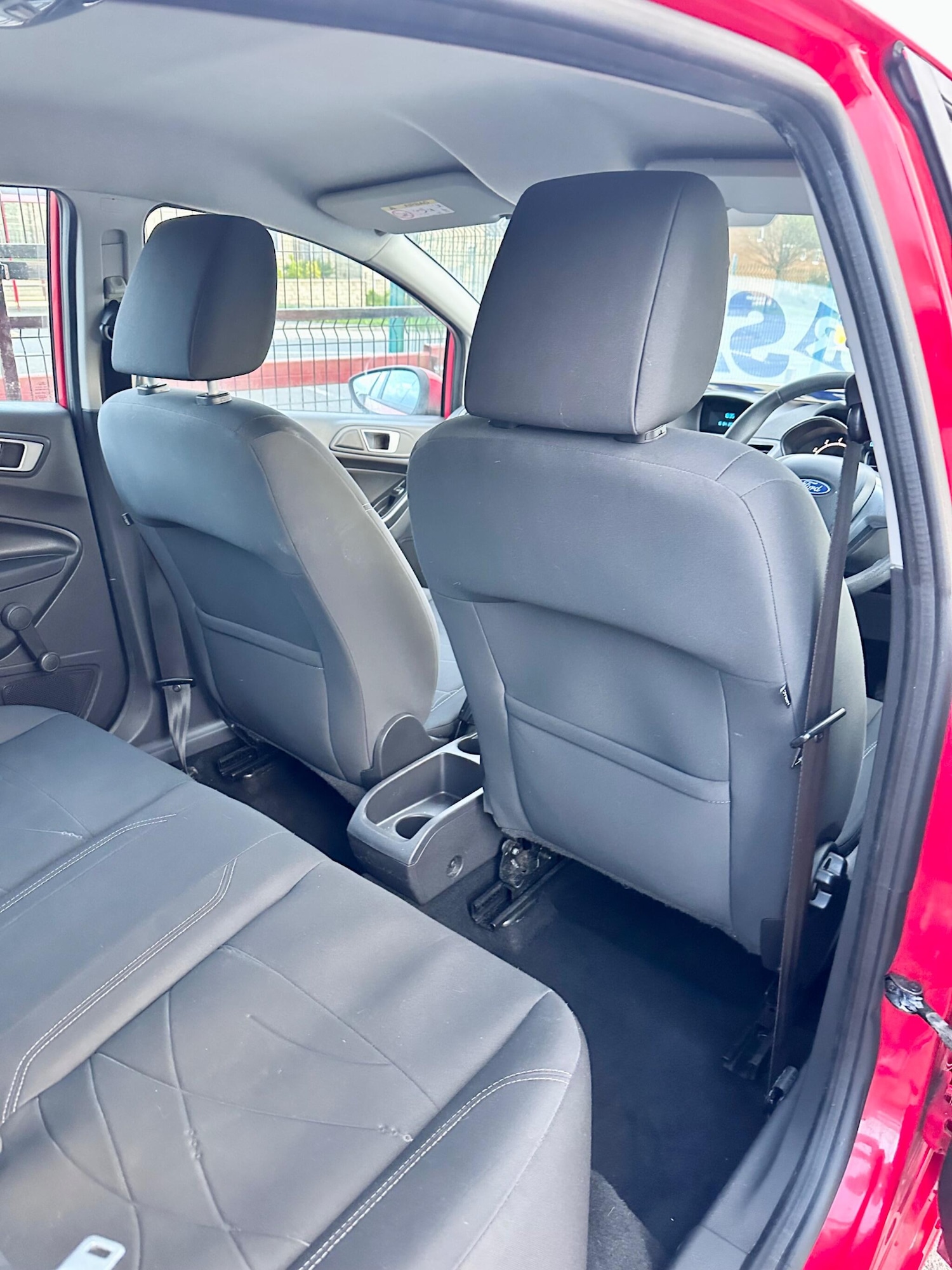 Used Ford Fiesta 2015 for sale - 78204371: Photo 11