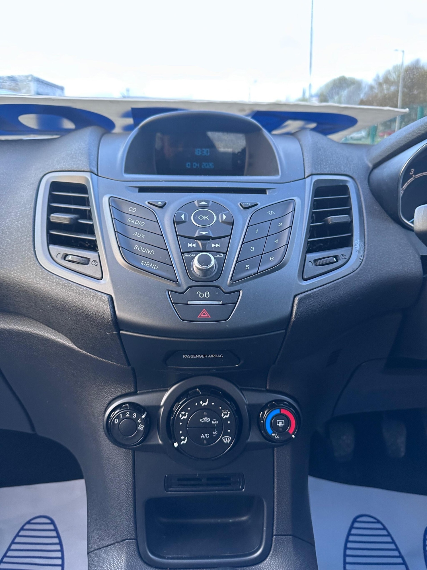 Used Ford Fiesta 2015 for sale - 78204371: Photo 19