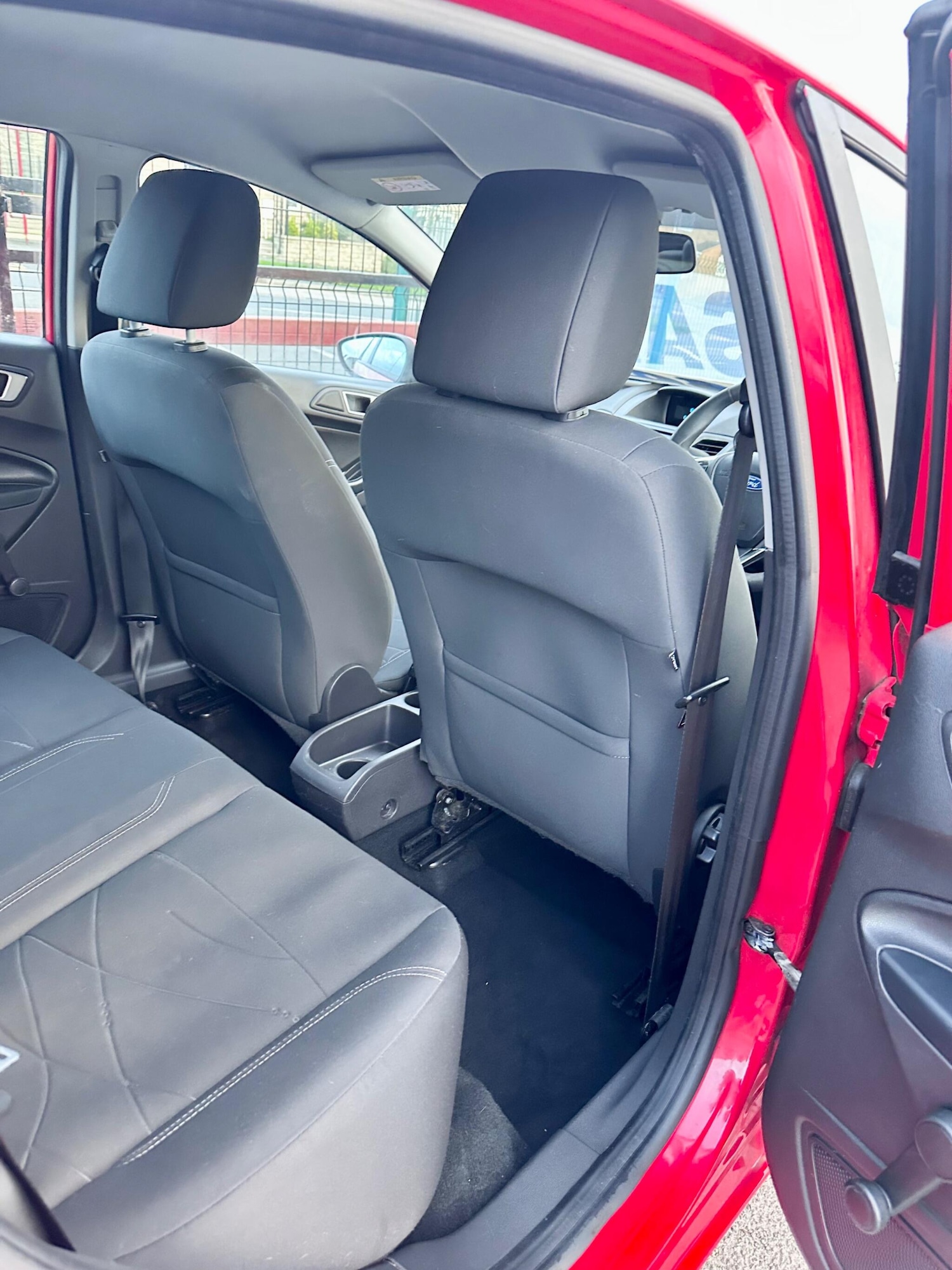 Used Ford Fiesta 2015 for sale - 78204371: Photo 30