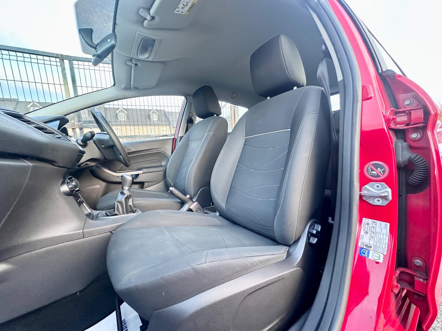 Used Ford Fiesta 2015 for sale - 78204371: Photo 43