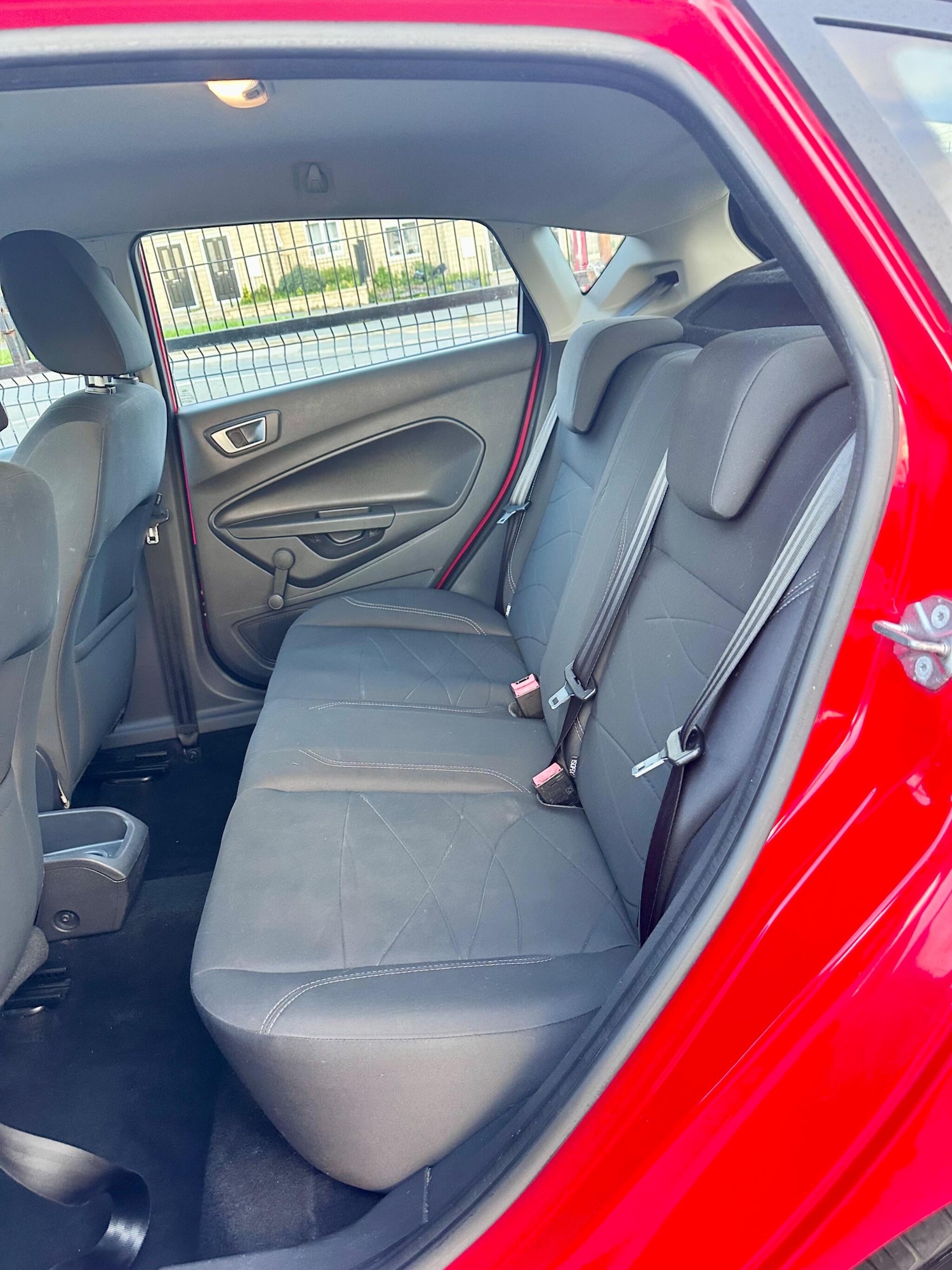 Used Ford Fiesta 2015 for sale - 78204371: Photo 9