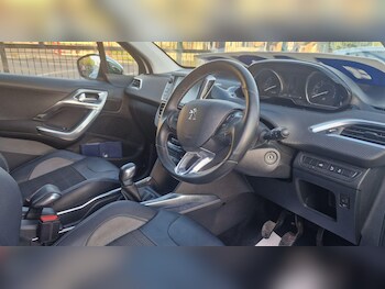 Used Peugeot 2008 2013 for sale - 78448559: Photo