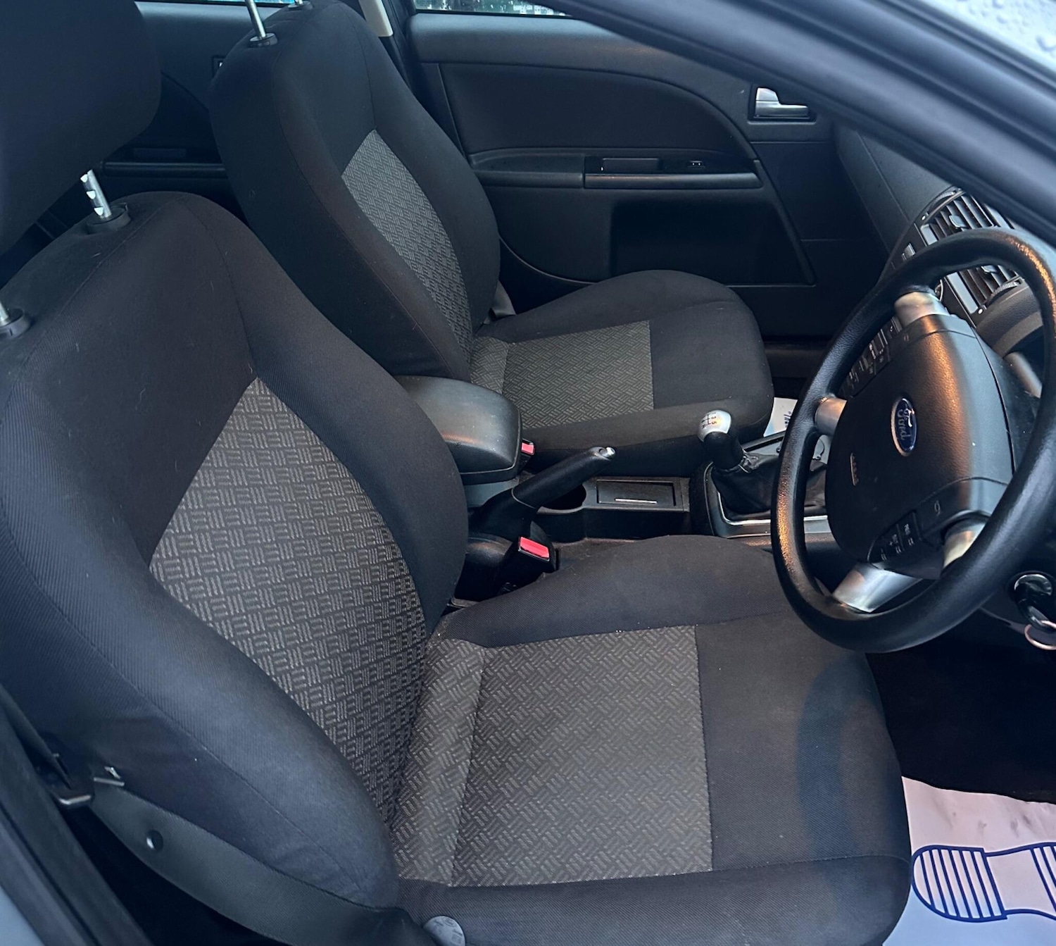 Used Ford Mondeo 2004 for sale - 77344424: Photo 9