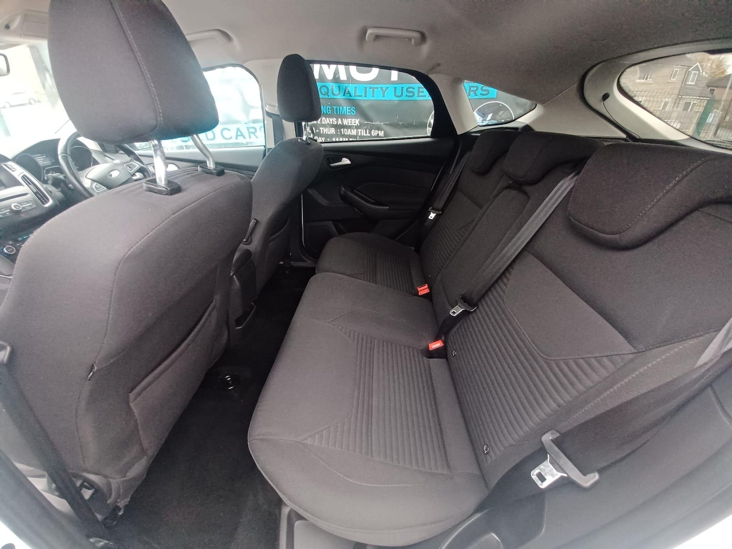 Used Ford Focus 2015 for sale - 76370241: Photo 15