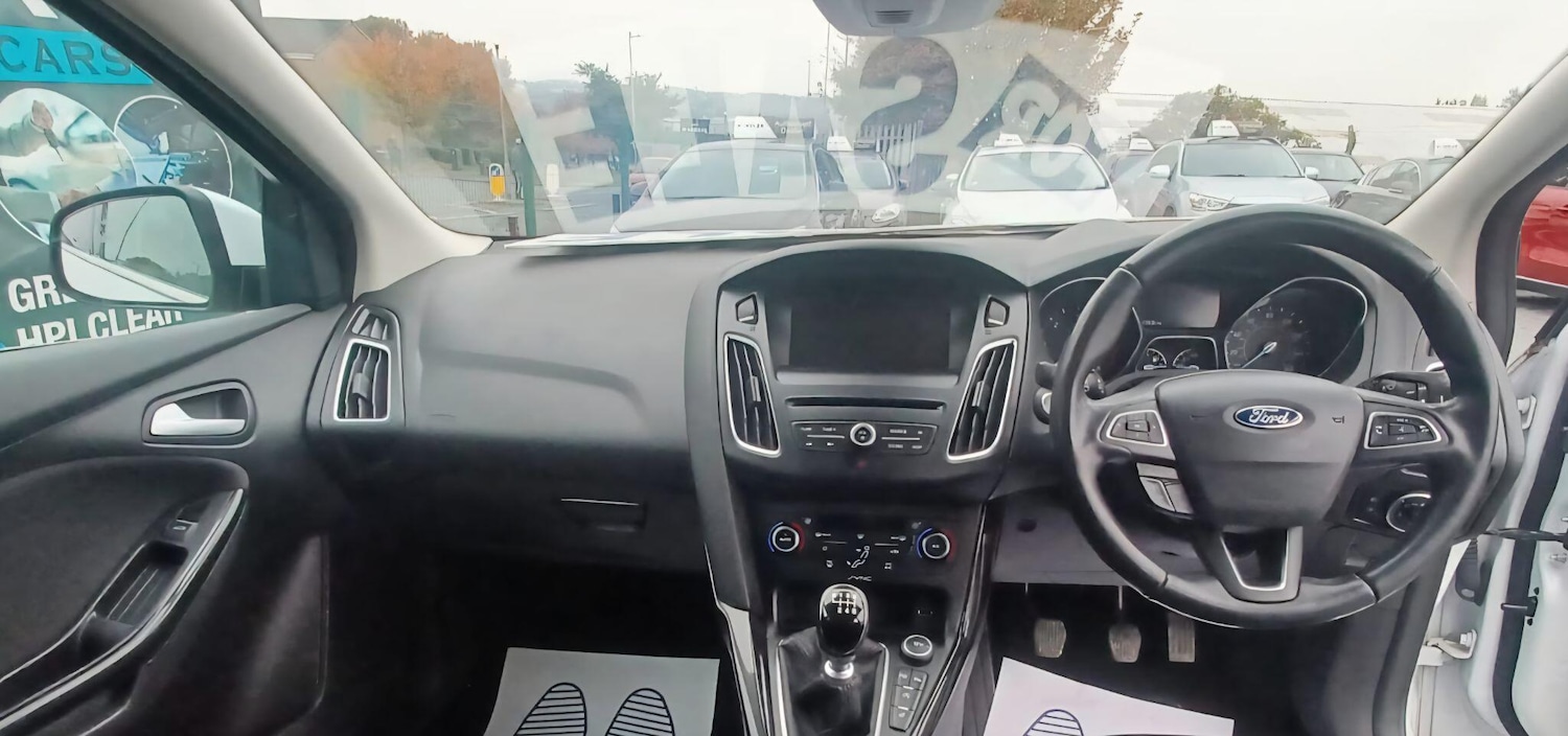 Used Ford Focus 2015 for sale - 76370241: Photo 18