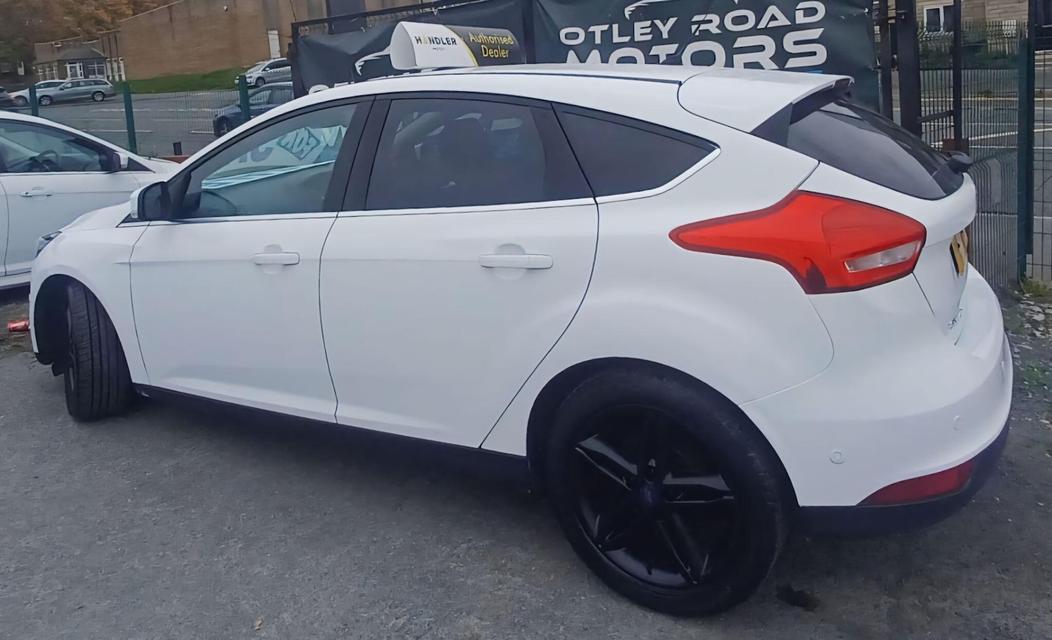Used Ford Focus 2015 for sale - 76370241: Photo 4