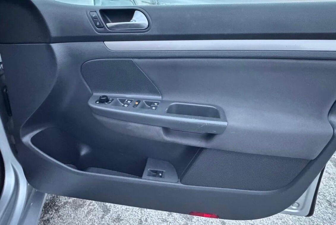 Used Volkswagen Golf 2008 for sale - 76936152: Photo 55