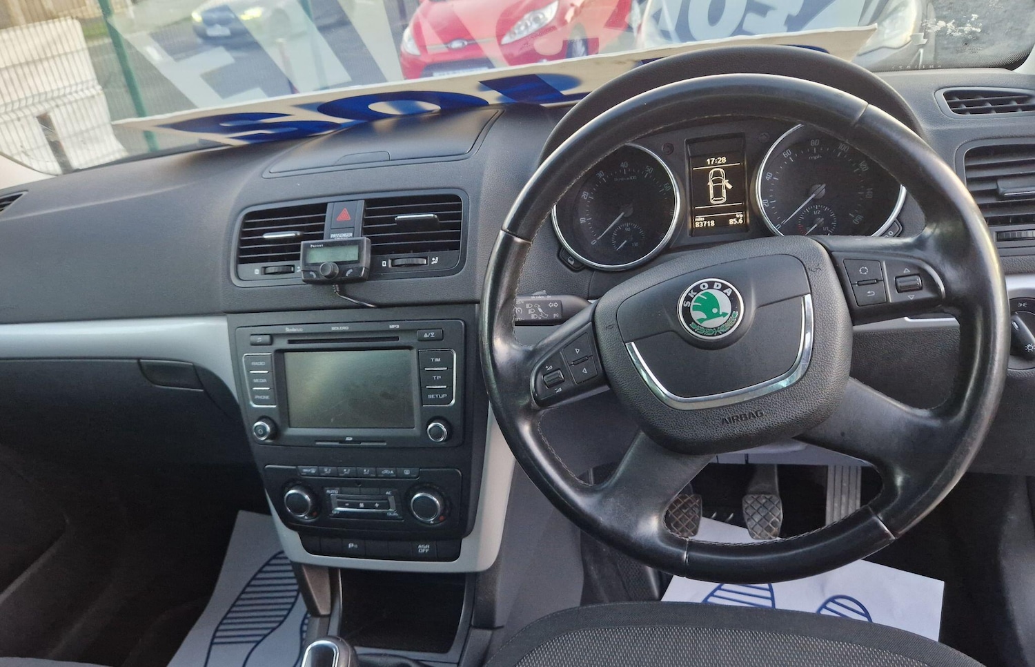 Used Skoda Yeti 2011 for sale - 76425651: Photo 7