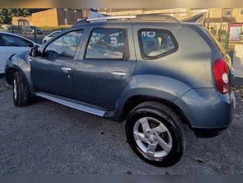 Used Dacia Duster 2013 for sale - 75696262: Photo