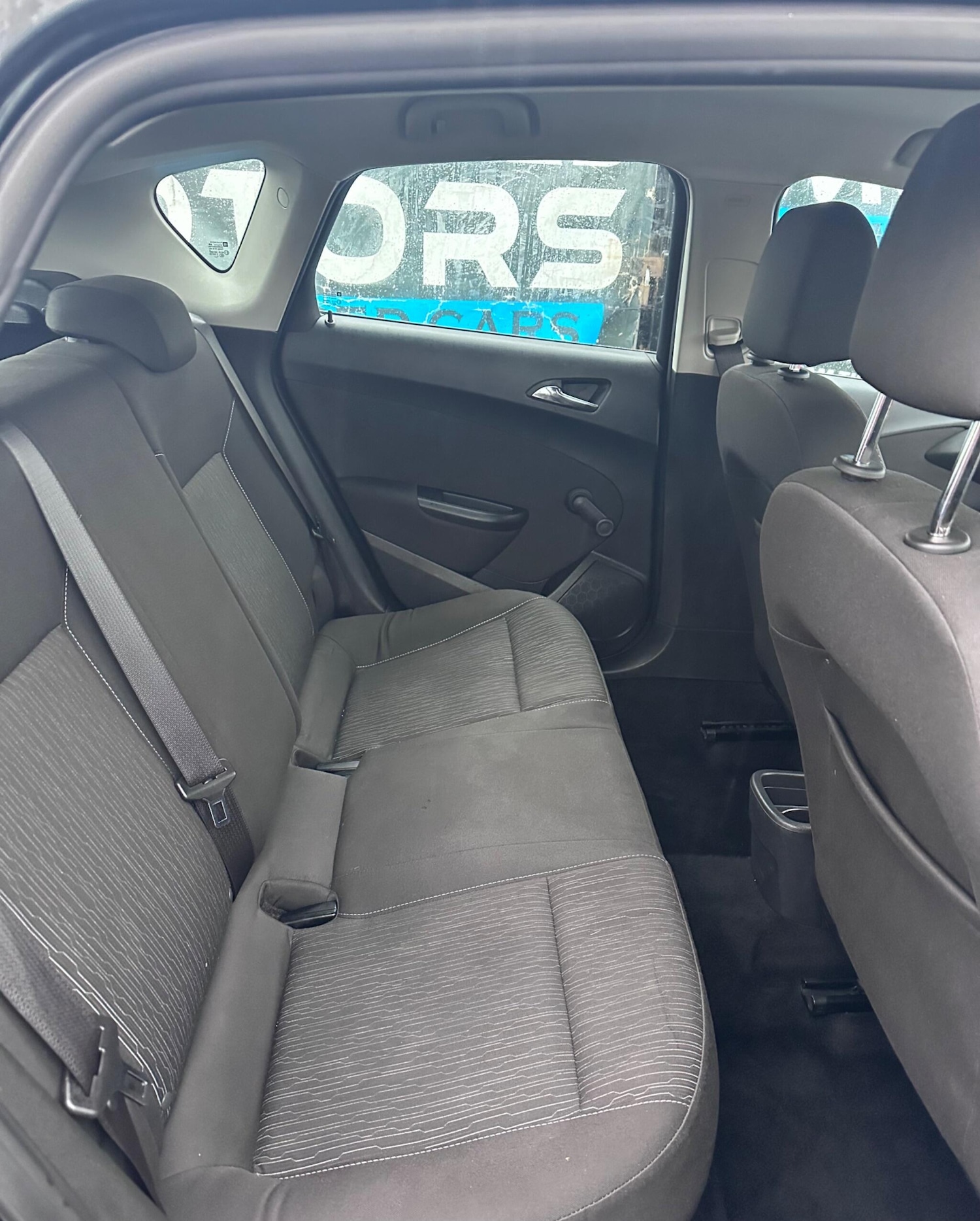 Used Vauxhall Astra 2013 for sale - 77331307: Photo 17