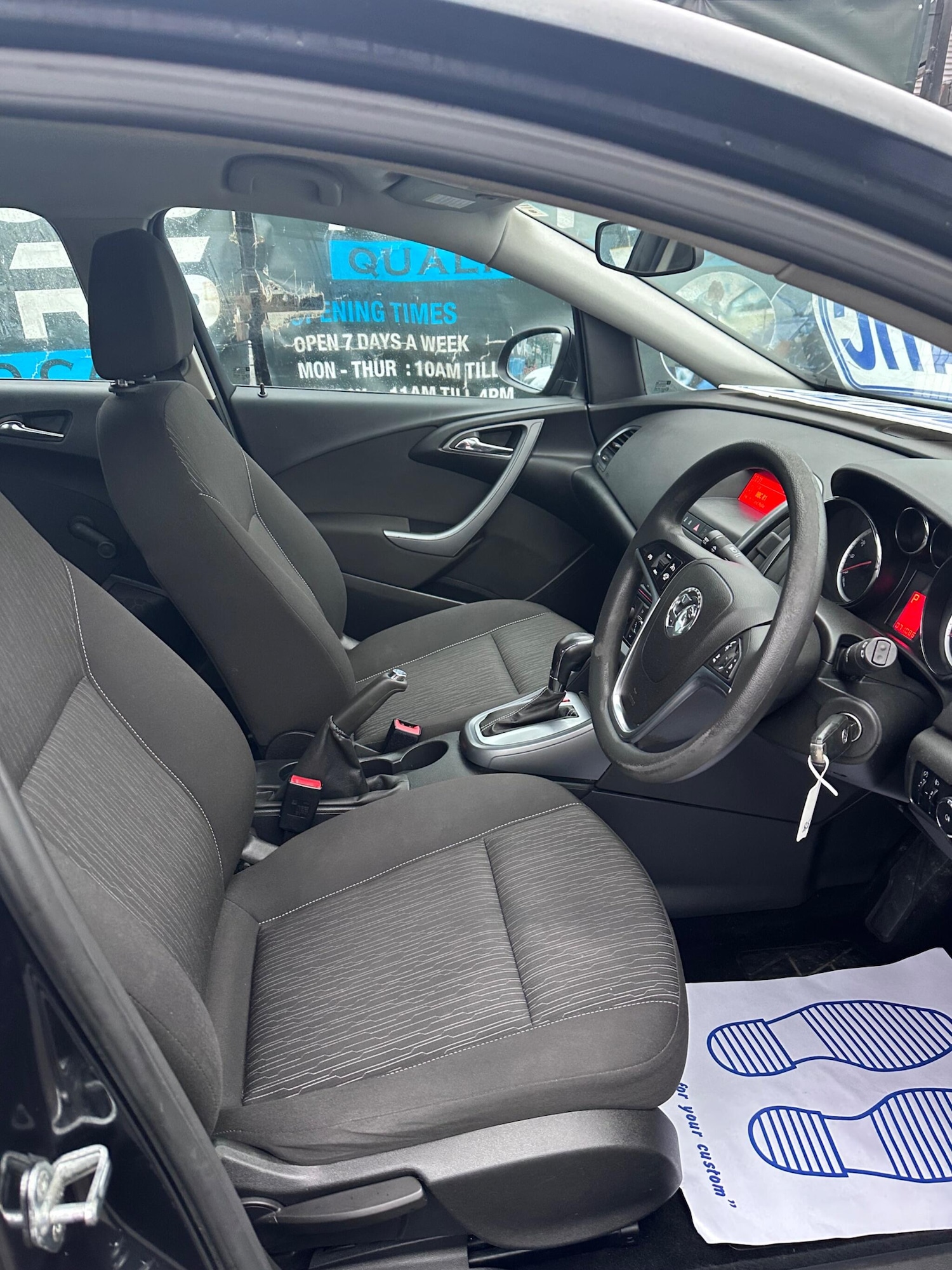 Used Vauxhall Astra 2013 for sale - 77331307: Photo 19