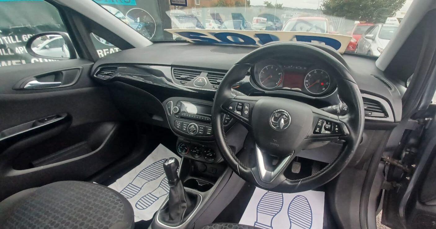 Used Vauxhall Corsa 2015 for sale - 76152311: Photo 2