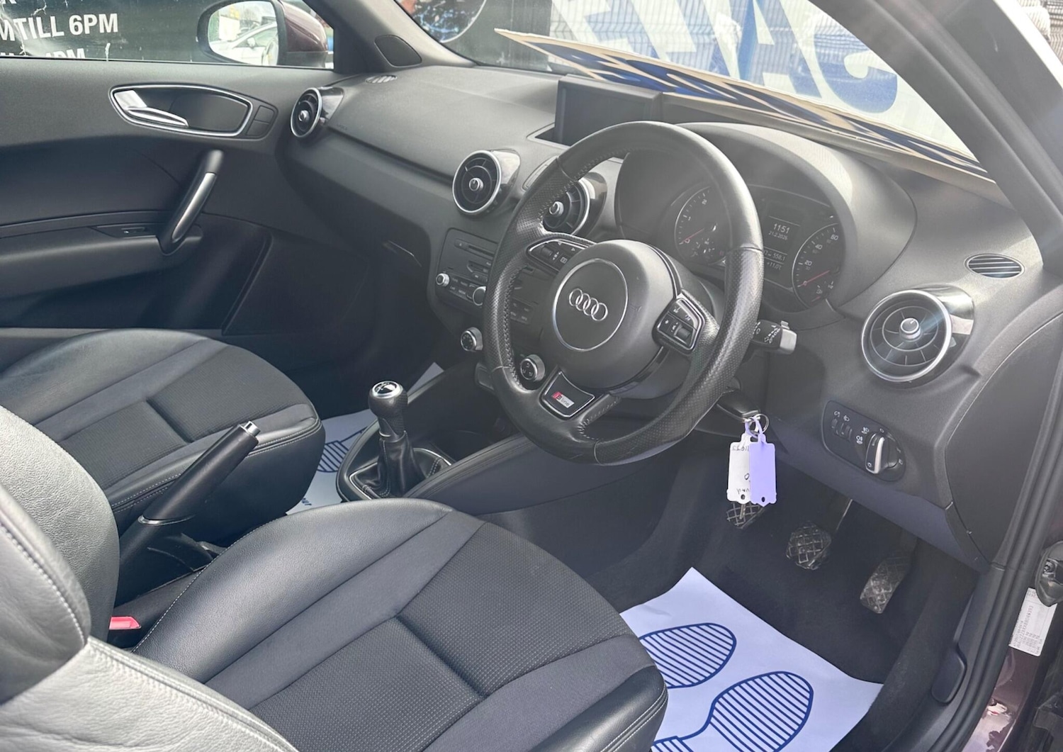 Used Audi A1 2011 for sale - 77633813: Photo 27