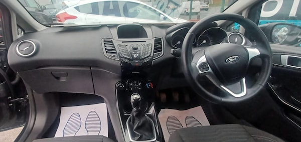 Used Ford Fiesta 2014 for sale - 76270494: Photo 27