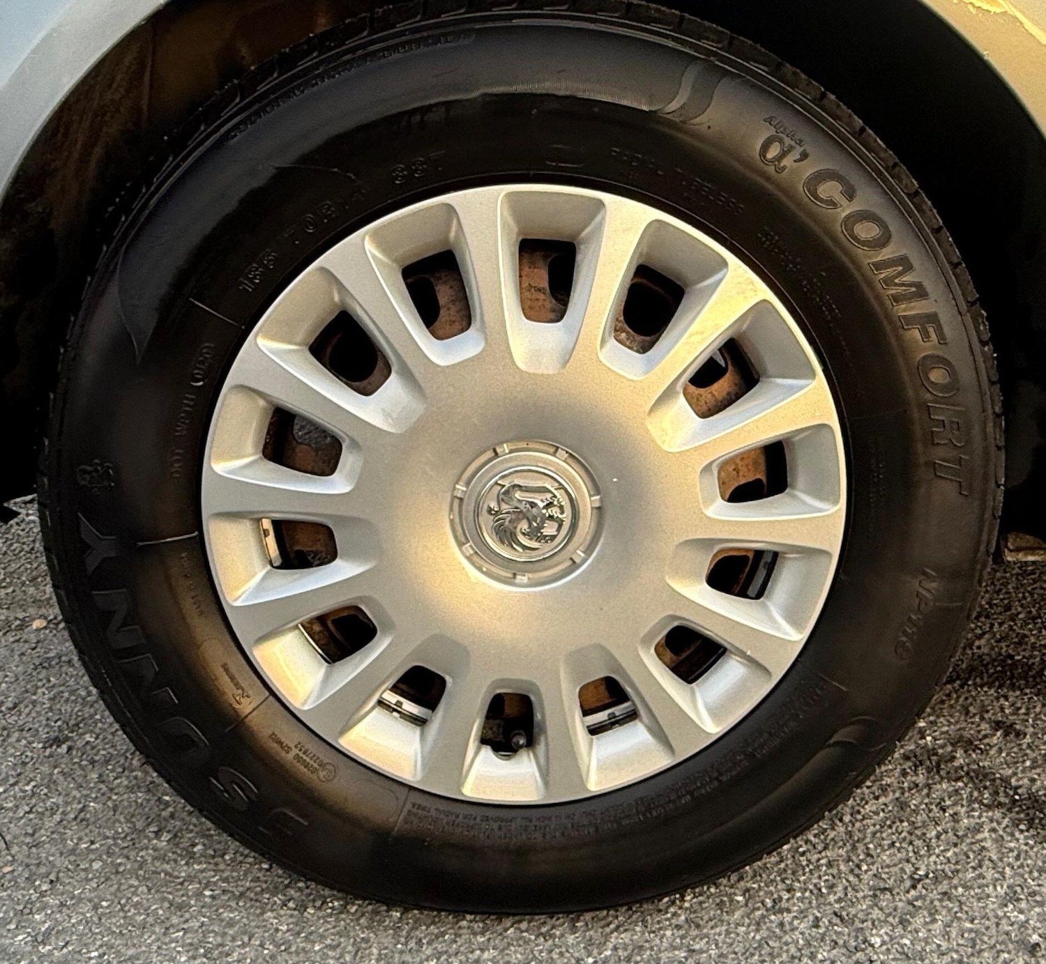 Used Vauxhall Corsa 2010 for sale - 76671291: Photo 40