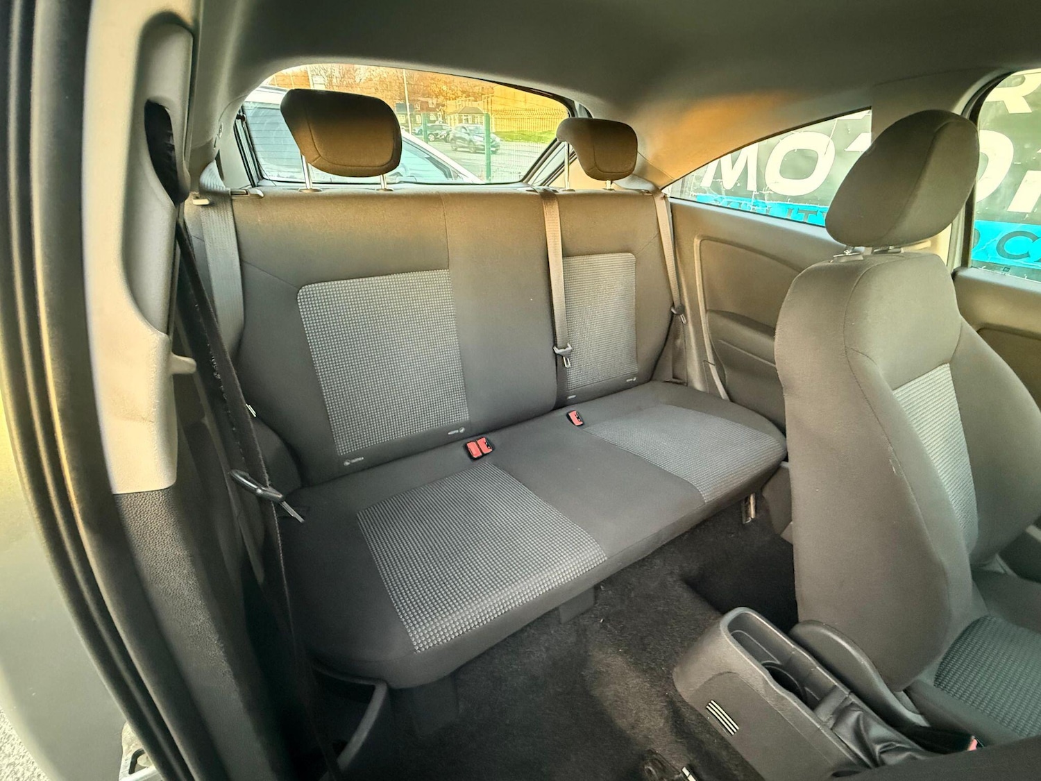 Used Vauxhall Corsa 2010 for sale - 76671291: Photo 9