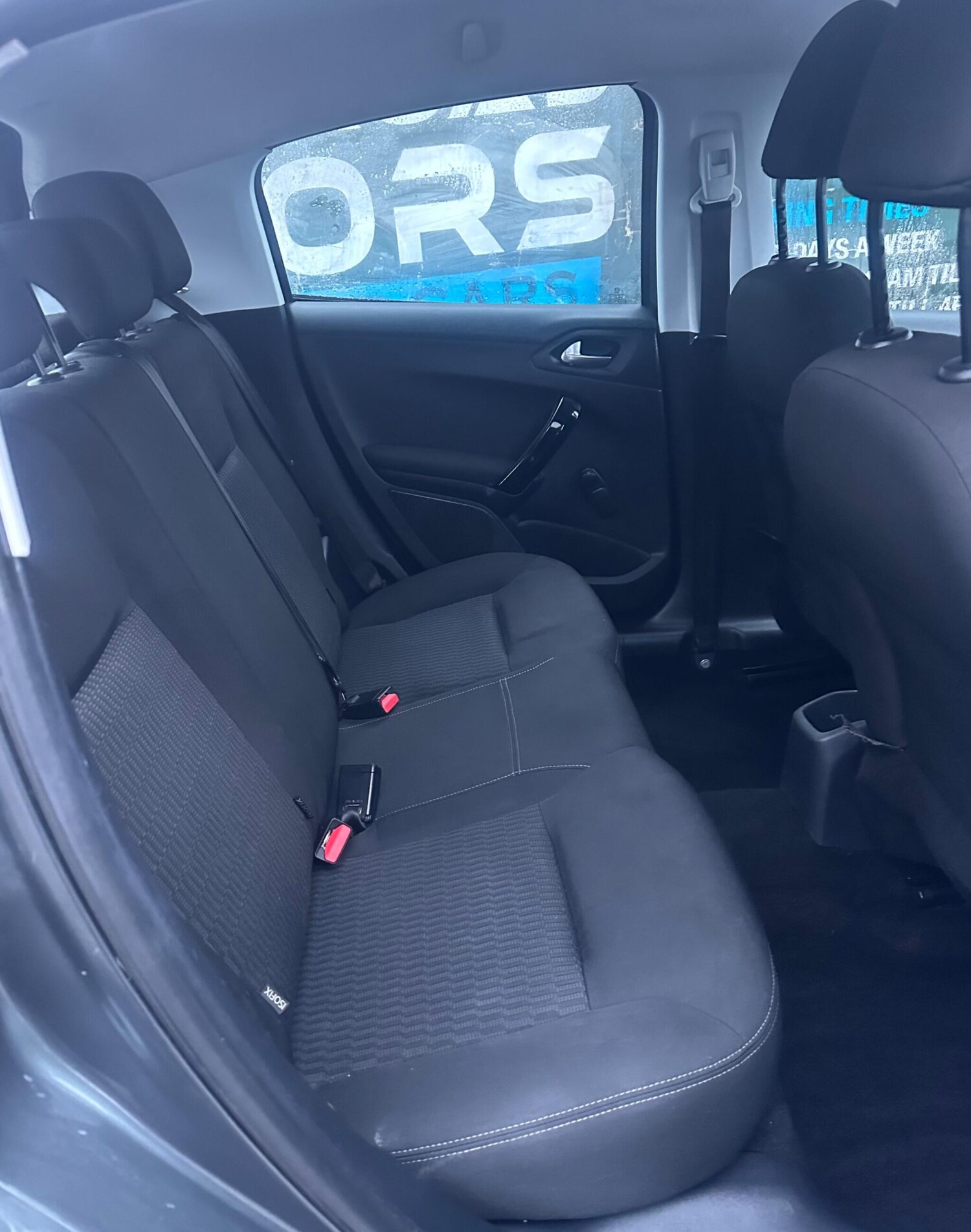 Used Peugeot 208 2016 for sale - 77479034: Photo 11