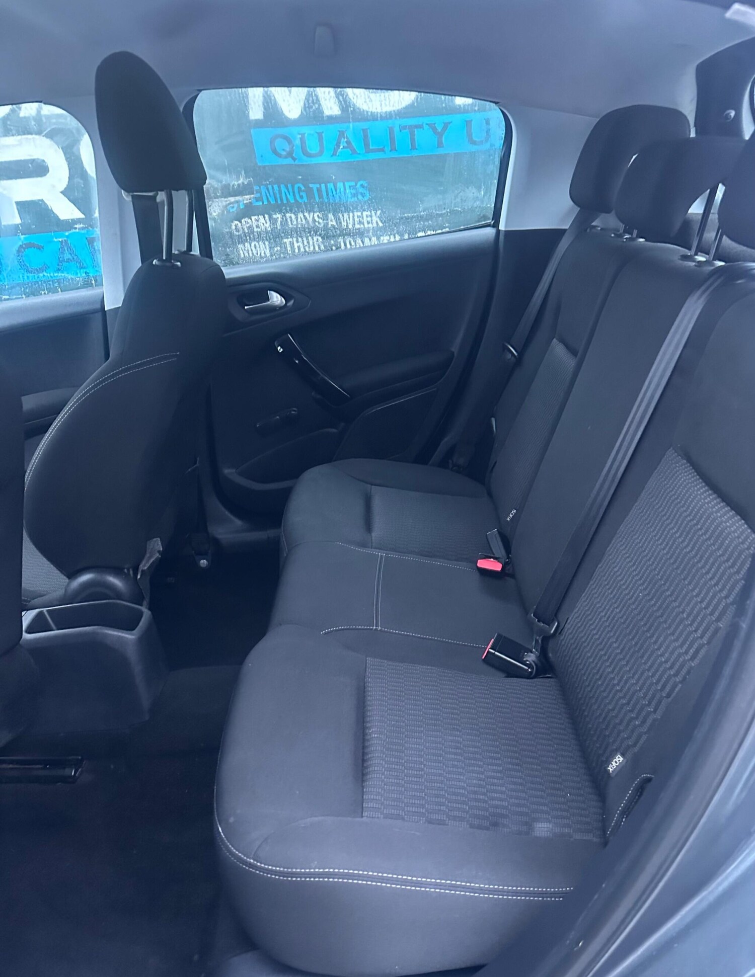 Used Peugeot 208 2016 for sale - 77479034: Photo 12