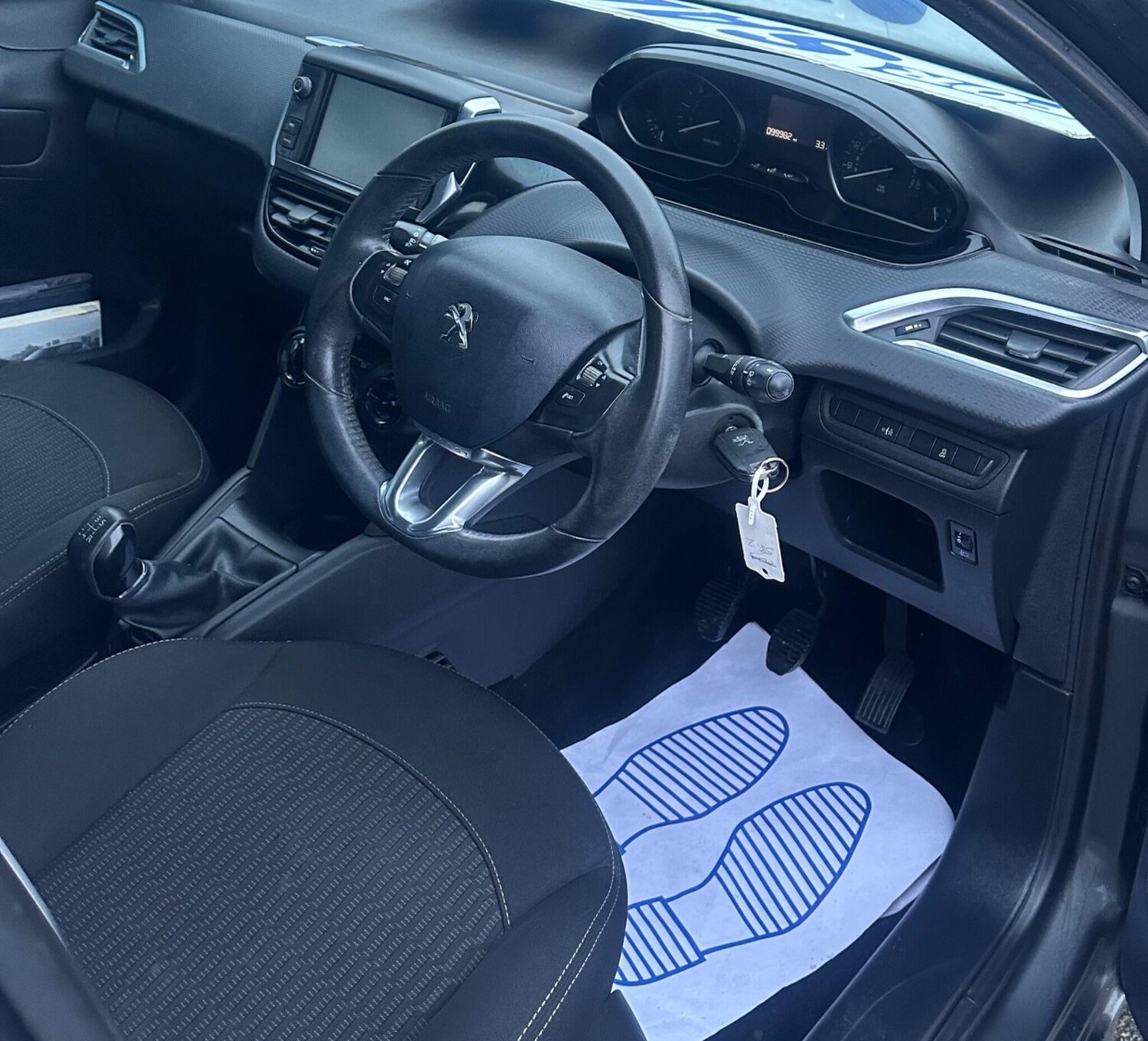 Used Peugeot 208 2016 for sale - 77479034: Photo 20