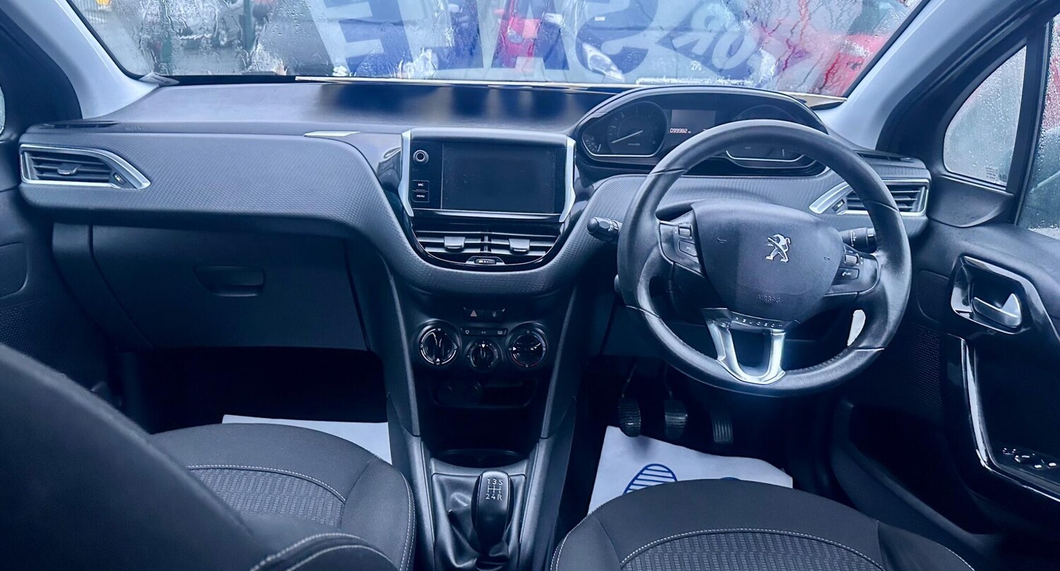 Used Peugeot 208 2016 for sale - 77479034: Photo 6