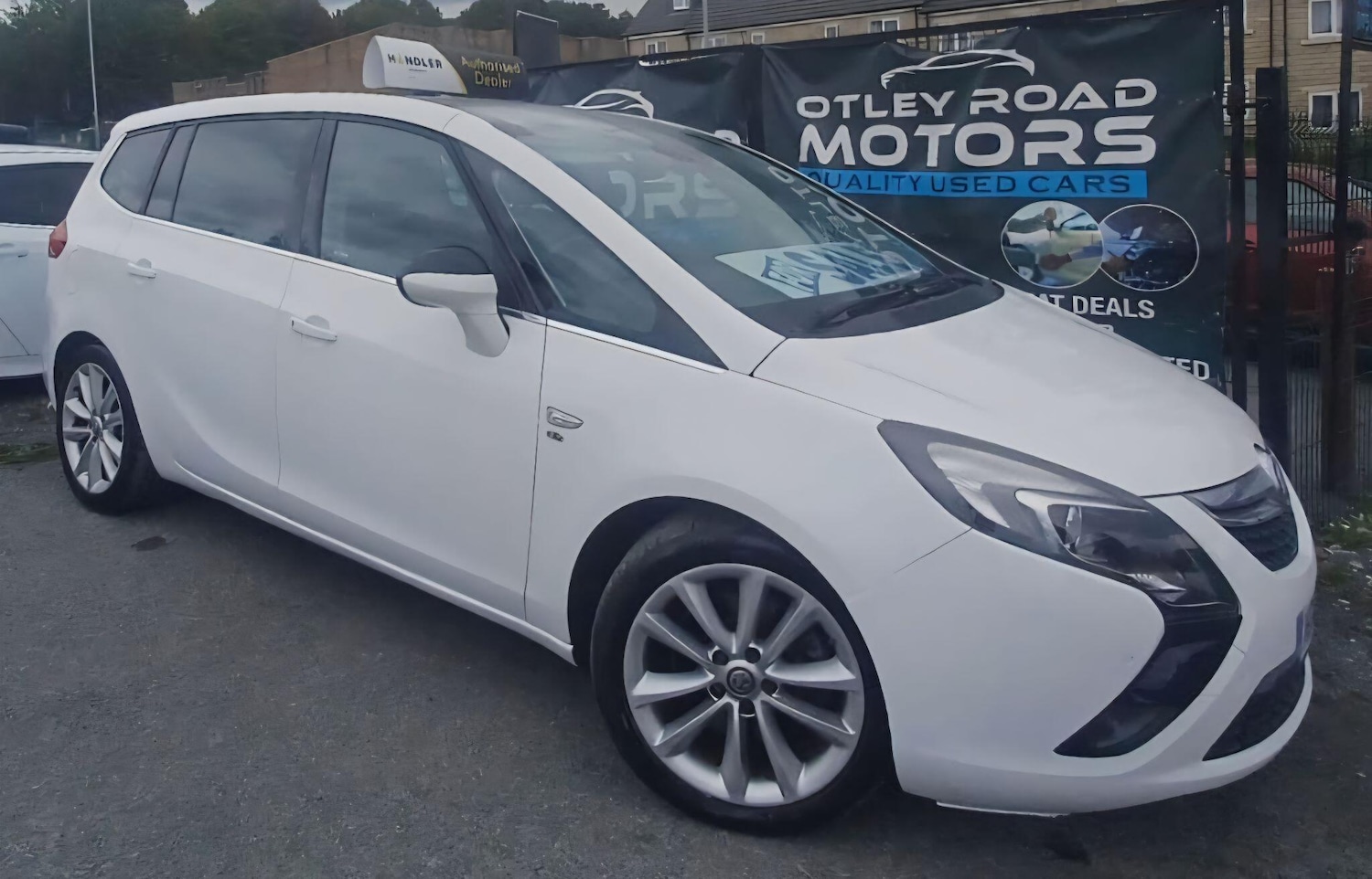 Used Vauxhall Zafira Tourer 2016 for sale - 76085344: Photo 24