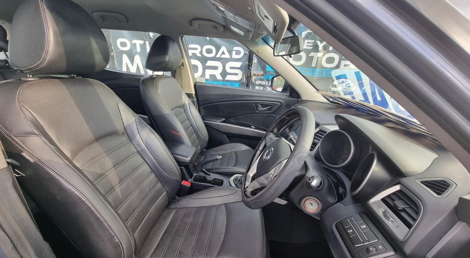 Used Ssangyong Tivoli 2016 for sale - 78100263: Photo 29