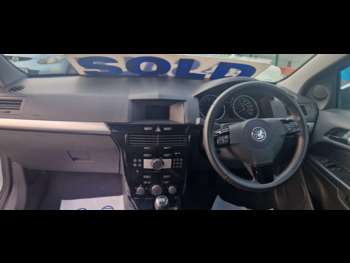 Used Vauxhall Astra 2009 for sale - 74823089: Photo